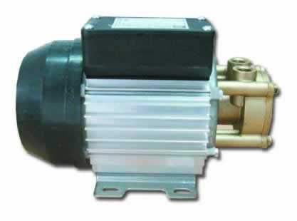 Pump for mini chiller